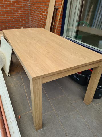 Gratis af te halen: Eettafel 180x80 cm