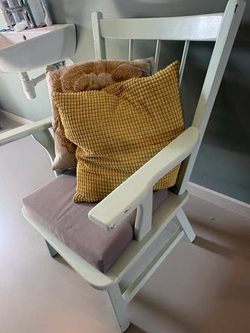 Stoel inclusief kussens (allemaal gratis)