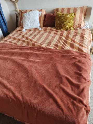 Gratis Eastborn boxspring 160x200
