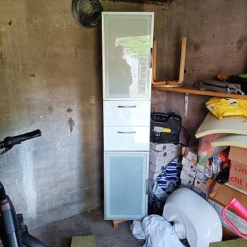 Gratis badkamerkast in zeer goede staat