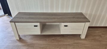 Tv meubel met deurtjes