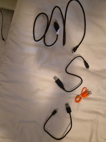 Gratis af te halen: USB-kabels (Mini, Micro, Type C)