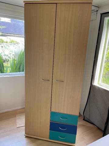 Kledingkast gratis