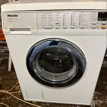Gratis Miele SoftCare System V 5645 Wasmachine - Pomp defect