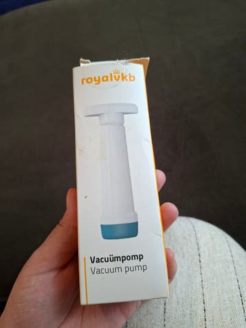 Gratis RoyalVKB vacuümpomp wegens verhuizing