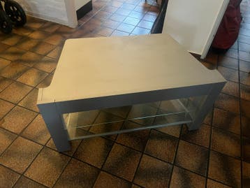 TV-meubel met glazen planken
