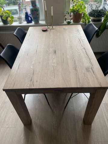 Gratis: Robuuste Eettafel van Eikenhout - 140x90 cm