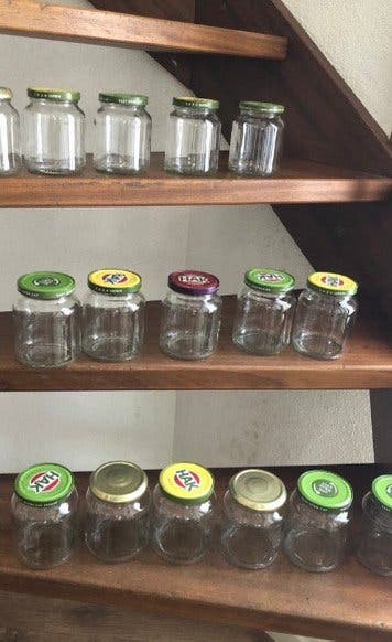 4 doosjes verschillende maten lege glazen potjes voor jam