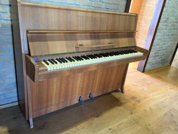 Petrof piano gratis af te halen