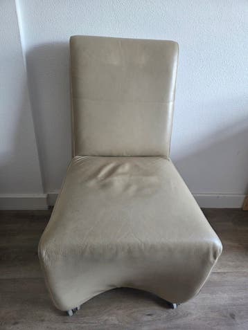 4 eetkamerstoelen