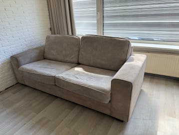 Comfortabele 2-zitsbank in neutrale kleur