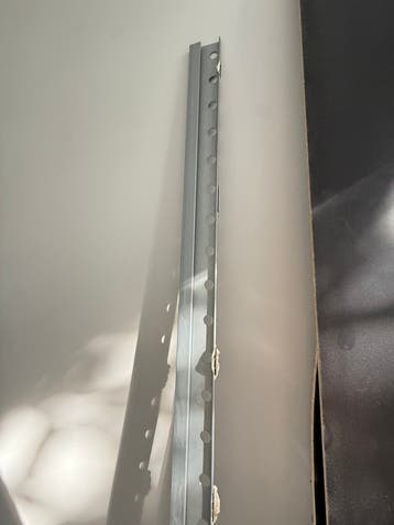 Rails ikea bovenkasten verzinkt 200cm