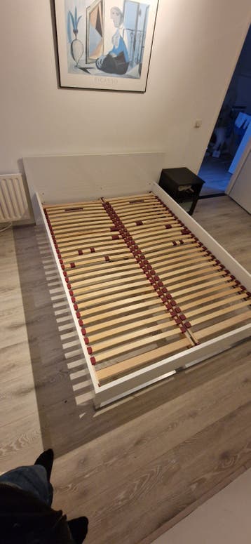 Bedframe met lattenbodems (145x205 cm) - Gratis af te halen