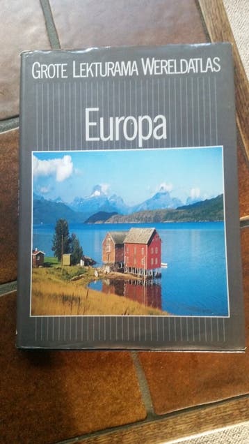 Grote Lekturama Wereldatlas 'Europa' dl. 2
