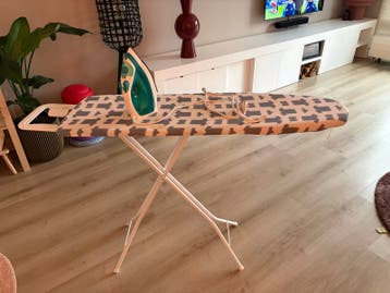 Philips Strijkijzer met Strijkplank - Gratis af te halen