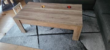 Dressoir, tv meubel, salontafel en 4 eetkamer stoelen