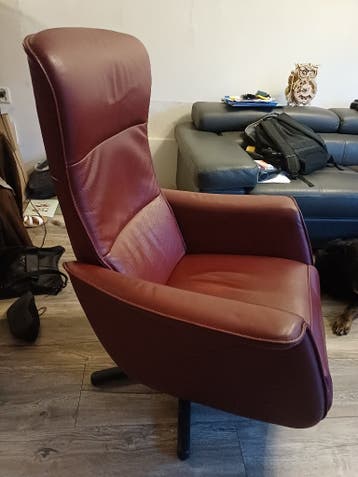 Bordeau-rode relax fauteuil