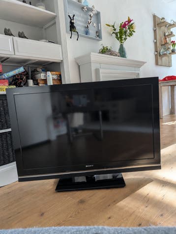 Sony LCD TV - 40 inch Full HD
