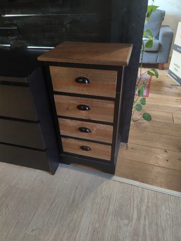 Houten opbergkastje met 4 laden - Gebruikt