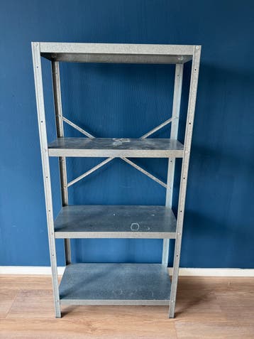 Gratis storage Rack stellingkast voor opslag of werkplaats