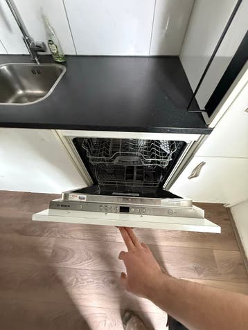 Complete Keuken met Bosch Aparratturen Vaatwasser koelkast
