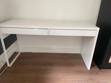 Gratis af te halen: Bureau wit 2 lades - gebruikt