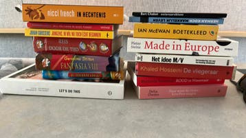 Stapel boeken gratis op te halen