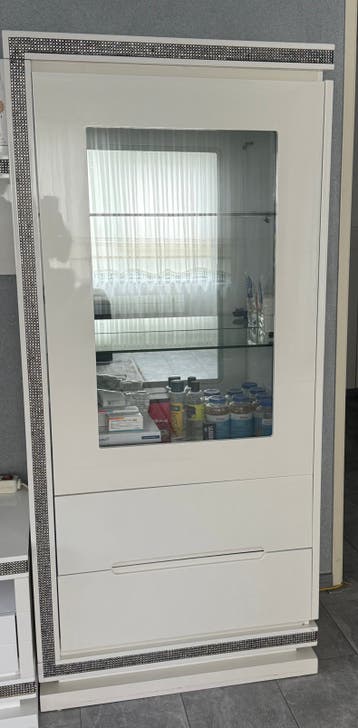 Vitrine kast 2 stuks