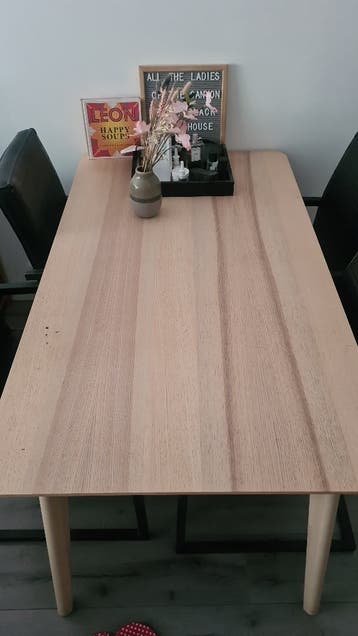 GRATIS! VANDAAG AF TE HALEN Ikea eettafel en 4 stoelen