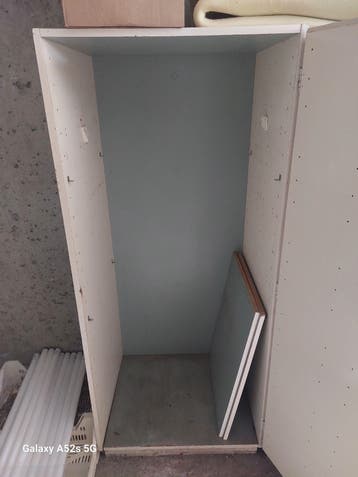 Hang/leg kast GRATIS GRATIS