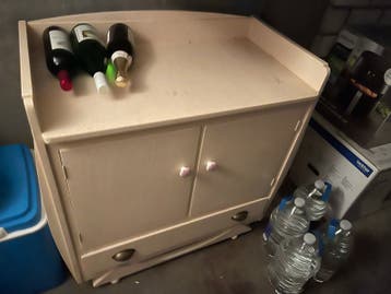 Vintage commode met lade en deurtjes / opknapper
