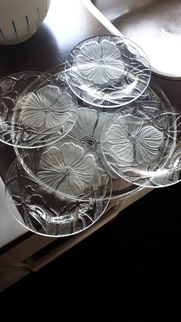 Gebaksset van glas.