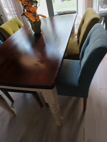 Gratis dressoir eettafel en salon tafel