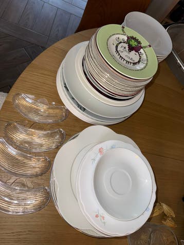 Borden en schoteltjes - gratis