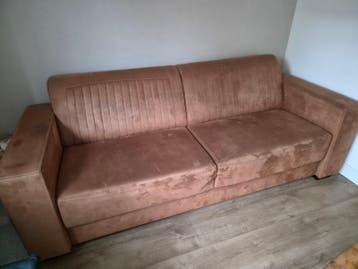 Comfortabele driepersoonsbank in cognac kleur - snel weg!
