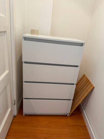 Opberg ladekast met vier laden