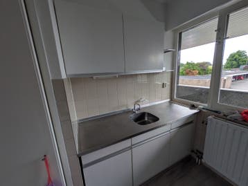 Compacte Witte Keuken met RVS Werkblad 171 cm breed