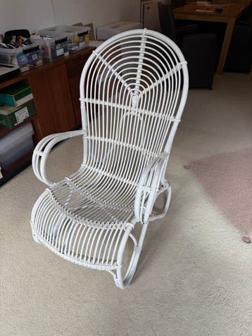 Witte Rotan Schommelstoel