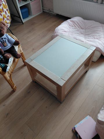 Salontafel/ bijzettafel gratis