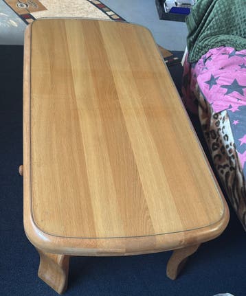 Gratis eikenhout salontafel incl. Glas