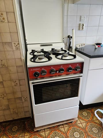 Gasfornuis met oven -merk Dordrecht