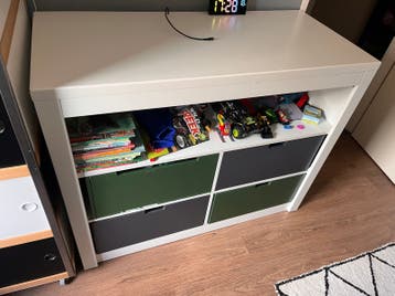 GRATIS Kast met 4 lades