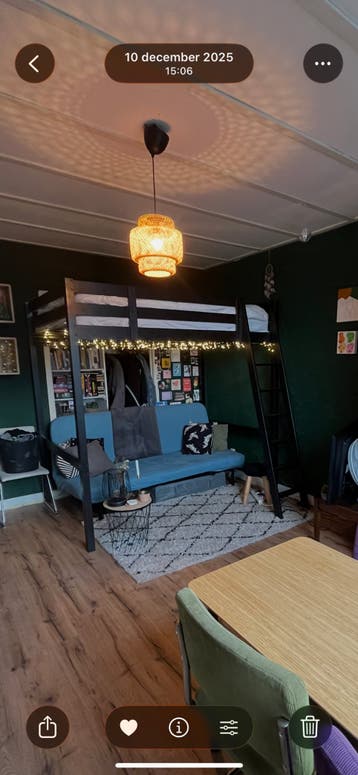 Ikea Hoogslaper zwart (slaapbank kan ook verkocht worden)