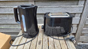Waterkoker en broodrooster - Gebruikt maar functioneel