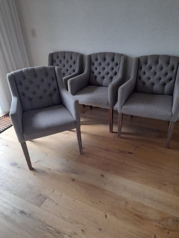 4 eetkamerstoelen