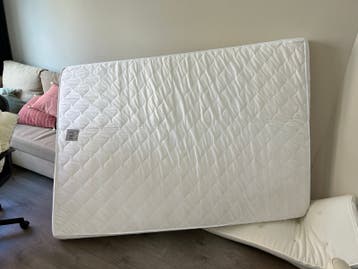 Queen Size matress