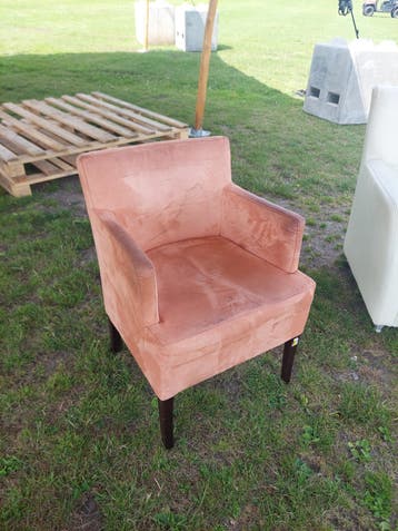 Comfortabele roze fauteuil | ZONDAG OPHALEN