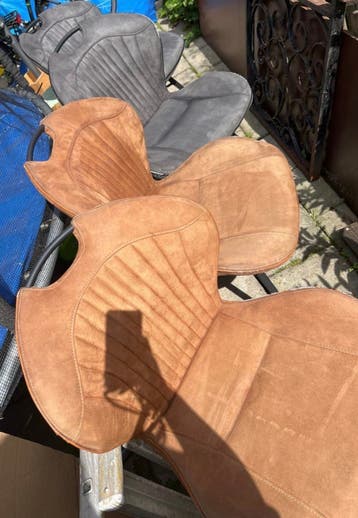 Set van 4 stoelen: Gebruikt MOET NU WEG