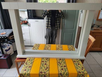 Spiegel voor bijvoorbeeld hal of badkamer.