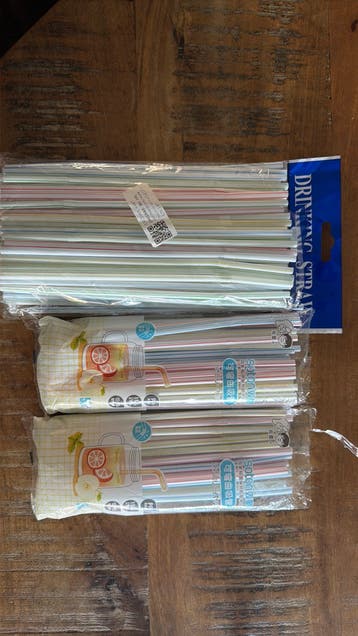 Plastic rietjes gratis